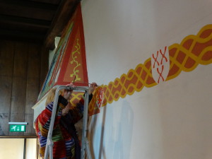 Hetty schildert het rankenfries